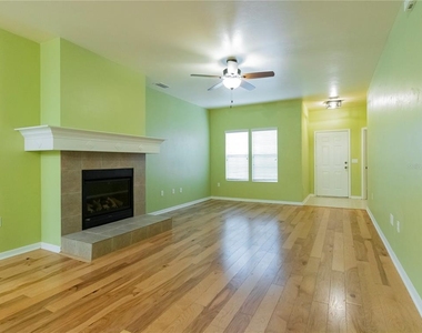8436 Sw 77th Avenue - Photo Thumbnail 3