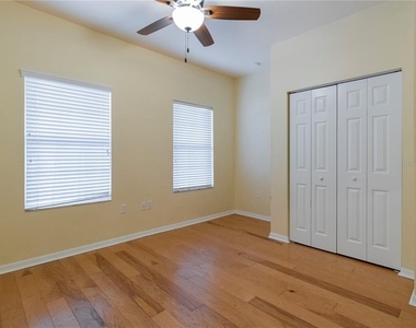 8436 Sw 77th Avenue - Photo Thumbnail 1