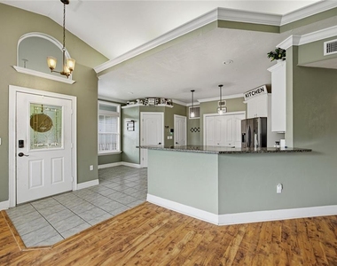 11516 Nw 16th Place - Photo Thumbnail 14