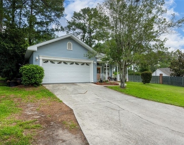 11516 Nw 16th Place - Photo Thumbnail 1