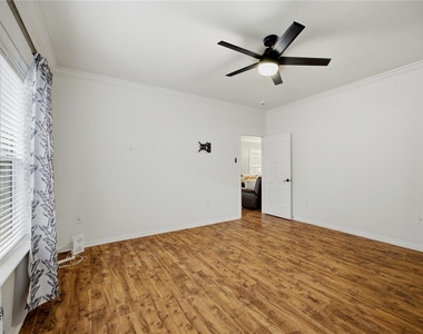 11516 Nw 16th Place - Photo Thumbnail 19