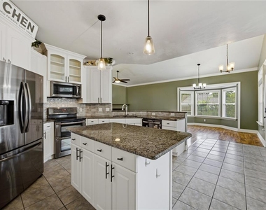 11516 Nw 16th Place - Photo Thumbnail 10