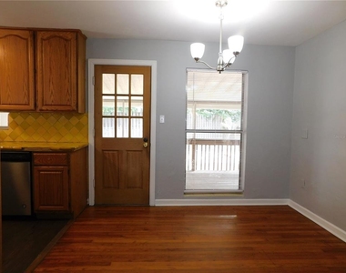 507 Nw 34th Terrace - Photo Thumbnail 4
