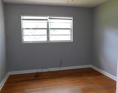 507 Nw 34th Terrace - Photo Thumbnail 7
