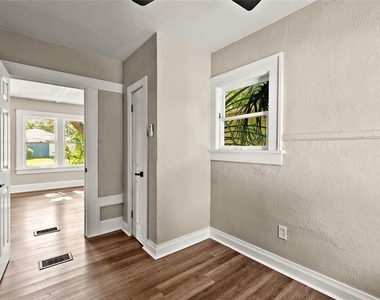 2329 7 Street S - Photo Thumbnail 25
