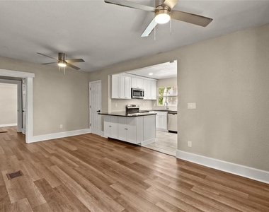 2329 7 Street S - Photo Thumbnail 13