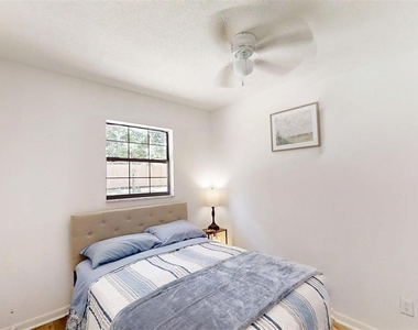 3740 Ne 5th Street - Photo Thumbnail 17