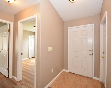 7 Ryarbor Drive - Photo Thumbnail 2