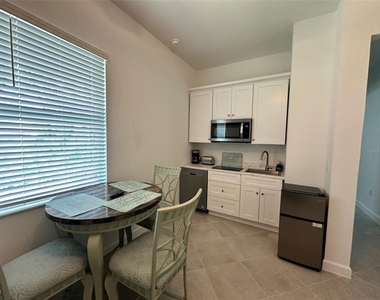 13372 Journal Lane - Photo Thumbnail 2