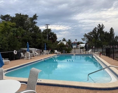 25188 Marion Avenue - Photo Thumbnail 17
