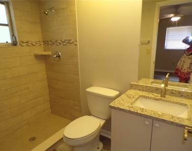 1088 Melville Road - Photo Thumbnail 27
