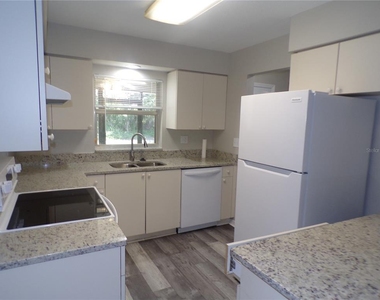 1088 Melville Road - Photo Thumbnail 7