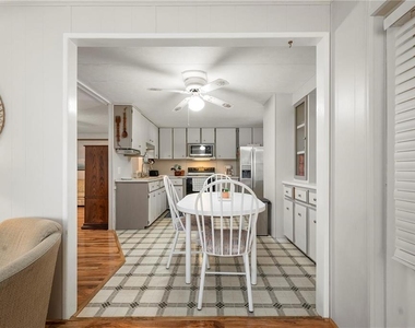 731 Tangerine Court - Photo Thumbnail 10