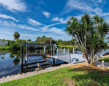 731 Tangerine Court - Photo Thumbnail 37