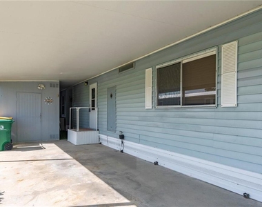 731 Tangerine Court - Photo Thumbnail 3