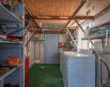 731 Tangerine Court - Photo Thumbnail 32