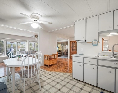 731 Tangerine Court - Photo Thumbnail 7