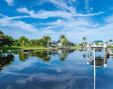 731 Tangerine Court - Photo Thumbnail 40