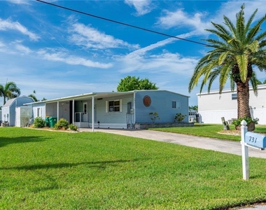 731 Tangerine Court - Photo Thumbnail 2