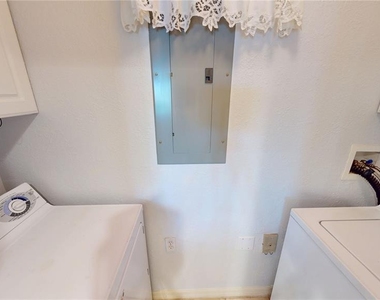 255 W End Drive - Photo Thumbnail 22
