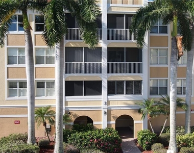 255 W End Drive - Photo Thumbnail 1