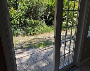 3413 51st Avenue Circle W - Photo Thumbnail 8