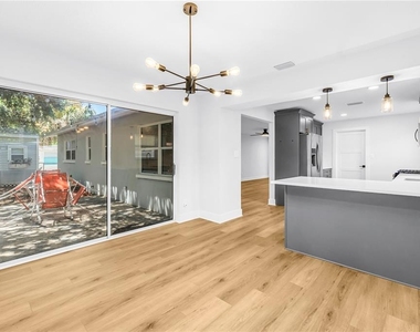 5846 12th Street S - Photo Thumbnail 8