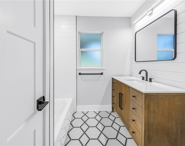 5846 12th Street S - Photo Thumbnail 13