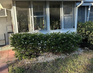 1605 Leisure Drive - Photo Thumbnail 10