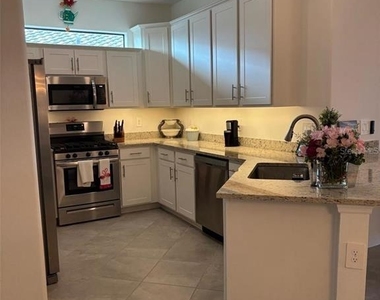 5410 Mystic Water Cove - Photo Thumbnail 5
