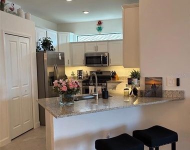 5410 Mystic Water Cove - Photo Thumbnail 4
