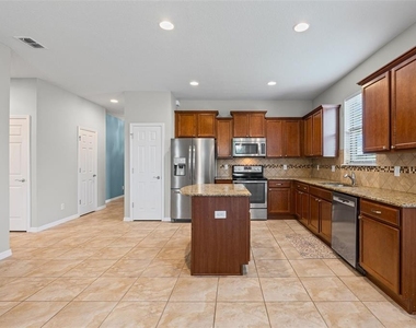 5524 107th Terrace E - Photo Thumbnail 13