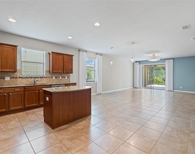 5524 107th Terrace E - Photo Thumbnail 5