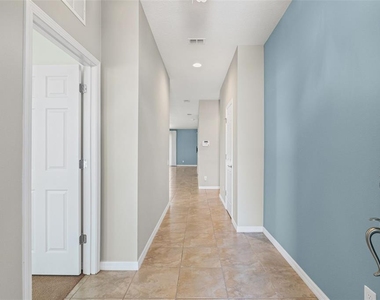 5524 107th Terrace E - Photo Thumbnail 4