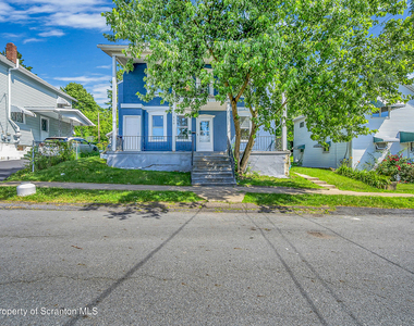 310 Oak Street - Photo Thumbnail 1
