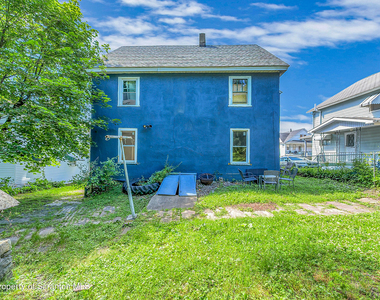 310 Oak Street - Photo Thumbnail 4