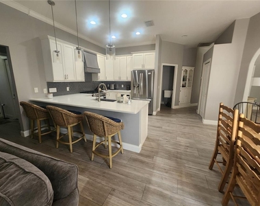 5274 Far Oak Circle - Photo Thumbnail 6