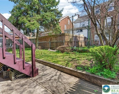 216 W Bertsch Street - Photo Thumbnail 23