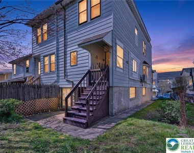 216 W Bertsch Street - Photo Thumbnail 21