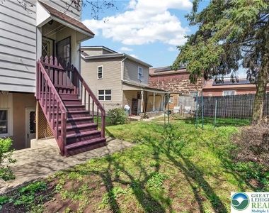 216 W Bertsch Street - Photo Thumbnail 22
