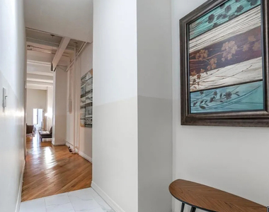 810 Broadway - Photo Thumbnail 9