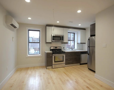 867 Metropolitan Avenue - Photo Thumbnail 1