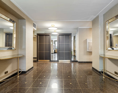 412 East 55th Street - Photo Thumbnail 7