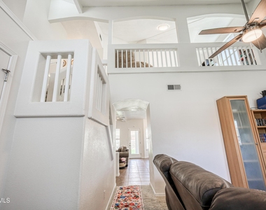 10904 Duster Drive - Photo Thumbnail 7