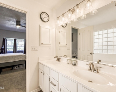 10904 Duster Drive - Photo Thumbnail 32