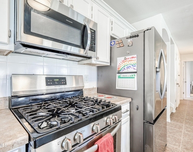 10904 Duster Drive - Photo Thumbnail 20