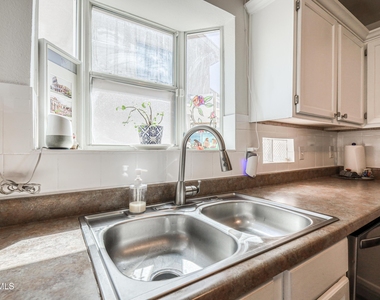 10904 Duster Drive - Photo Thumbnail 19