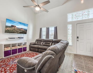 10904 Duster Drive - Photo Thumbnail 5