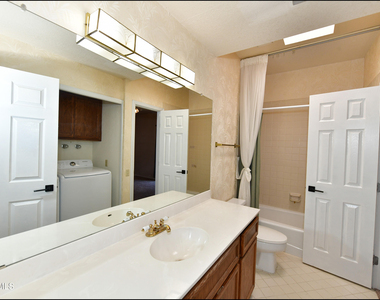 3212 Canyon Point Lane - Photo Thumbnail 37