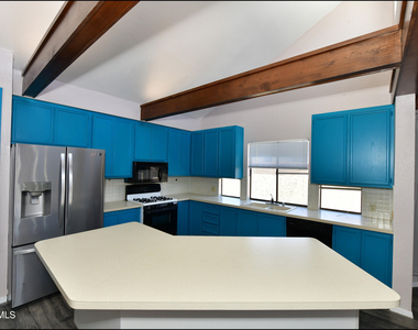 3212 Canyon Point Lane - Photo Thumbnail 15